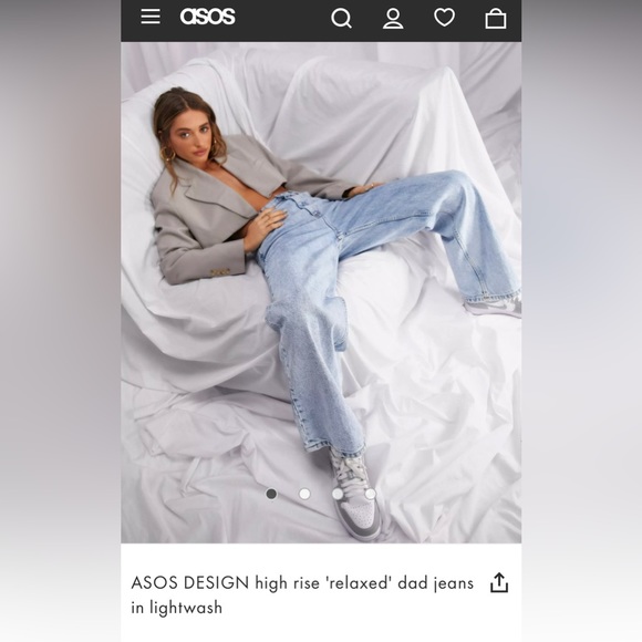 High rise 'relaxed' dad jeans in lightwash - Picture 2 of 4